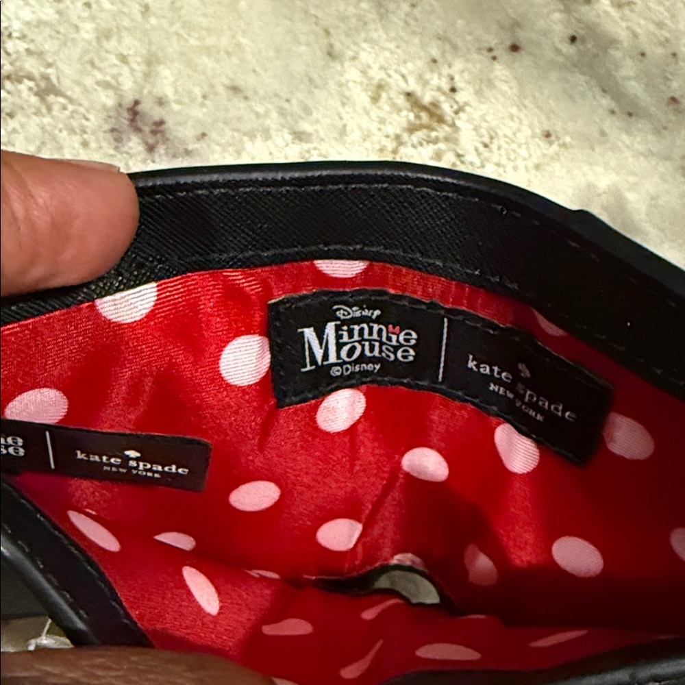 Kate Spade New York X Minnie Mouse Adalyn Wallet - Picture 4 of 7